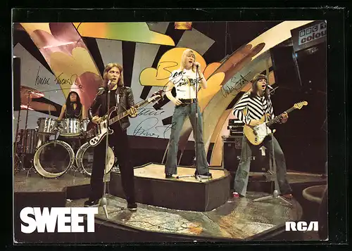 AK Die Musiker der Band Sweet auf der Bühne