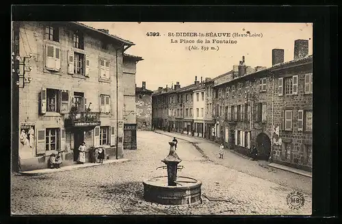 AK St-Didier-la-Séauve, La Place de la Fontaine