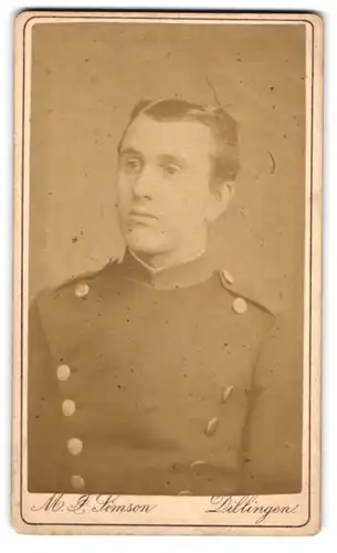 Fotografie M. J. Simson, Dillingen, Donaustrasse, Ulane in Uniform