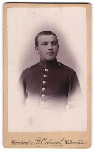 Fotografie R. Ochernal, Wolkenstein, Stadt Strassburg, Junger Soldat in Uniform