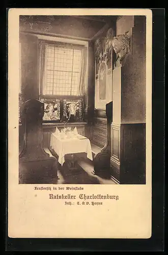 AK Berlin-Charlottenburg, Gasthaus Ratskeller C. & D. Henne, Fenstersitz in der Weinstube