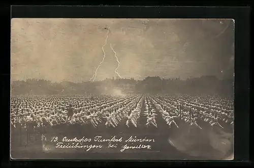 AK München, 13. Deutsches Turnfest, Freiübungen bei Gewitter