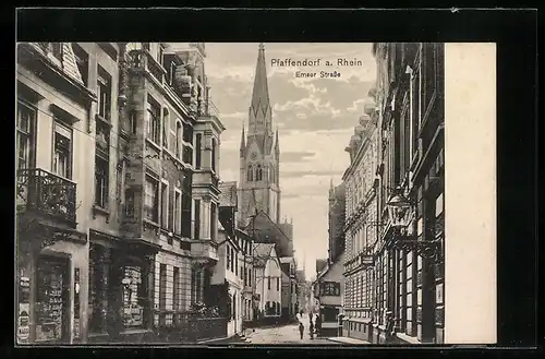 AK Pfaffendorf a. Rhein, Emserstrasse mit Blick zur Kirche