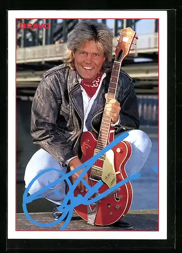 AK Musiker Dieter Bohlen mit Gitarre