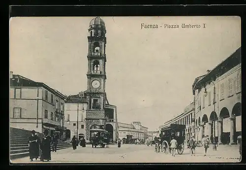 AK Faenza, Piazza Umberto I. mit Glockenturm