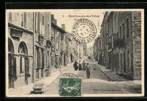 AK Montfaucon-du-Velay, Grande-Rue