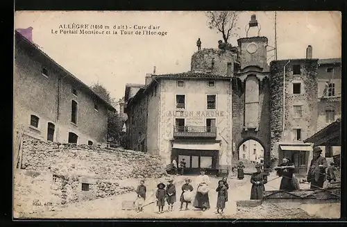 AK Allègre, Cure d`air, Le Portail Monsieur et la Tour de l`Horioge