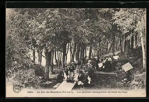 AK Le Lac du Bouchet, Les gouters champetres au bord de l`eau