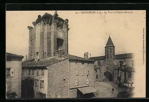 AK Saugues, La Tour et l`Eglise Romane
