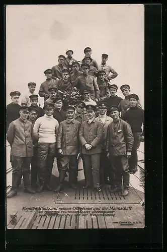 AK Kapitän König mit Offizieren und der Mannschaft an Bord des Frachttauchbootes Deutschland, U-Boot