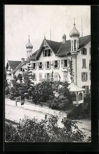 AK Trey, Institut Cornamusaz