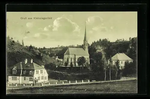 AK Kleinziegenfeld, Ortsansicht mit Kirche