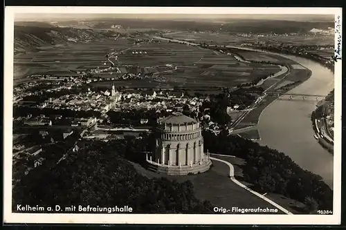 AK Kelheim a. D., Ortsansicht mit Befreiungshalle, Fliegeraufnahme