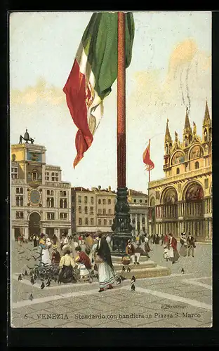 AK Venezia, Stendardo con bandiera in Piazza S. Marco