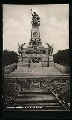 AK Niederwald National-Denkmal, Vorderansicht