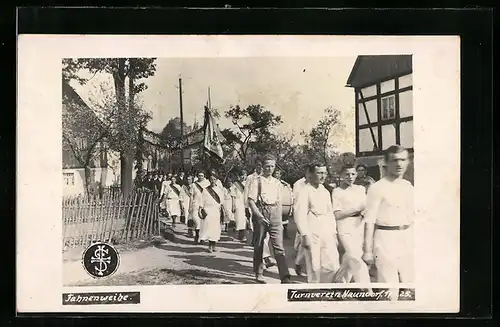 AK Naundorf /Freiberg, Turnverein Naundorf, Fahnenweihe