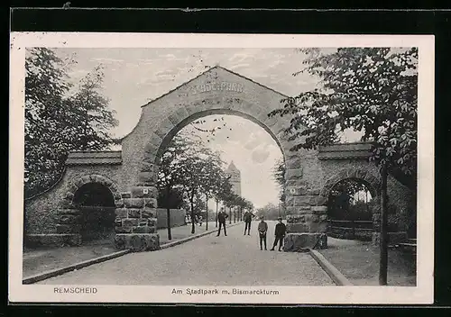 AK Remscheid, Stadtpark mit Bismarckturm