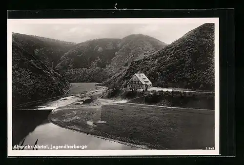 AK Altenahr / Ahrtal, Jugenherberge mit Bergen
