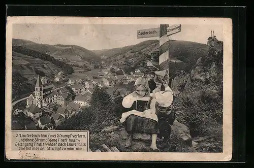 AK Lauterbach, Ortsansicht mit weinenden Kindern am Wegesrand