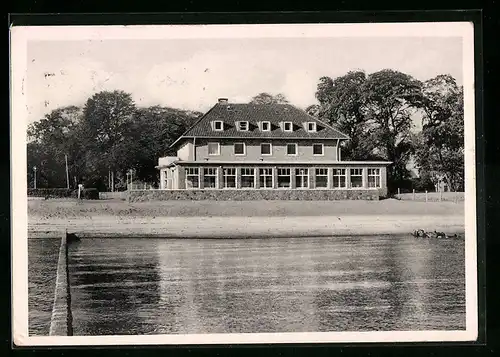 AK Eckernförde an der Ostsee, Strand Hotel und Cafe Kiek in de See
