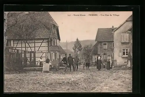 AK Friesen, Une Rue du Village