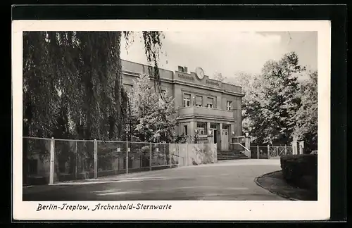 AK Berlin-Treptow, vor der Archenhold-Sternwarte