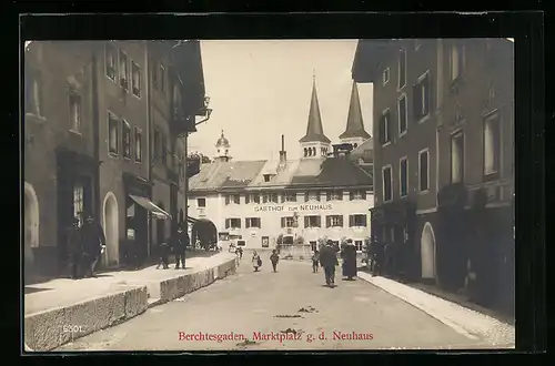 AK Berchtesgaden, Marktplatz gegen das Neuhaus