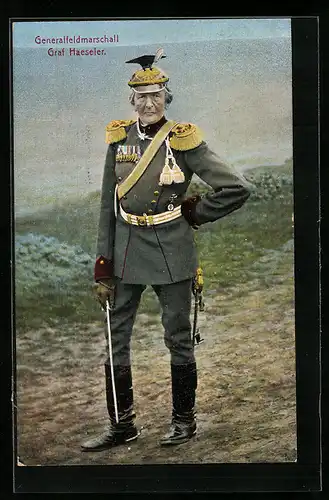 AK Generalfeldmarschall Graf Haeseler in Uniform auf dem Feld