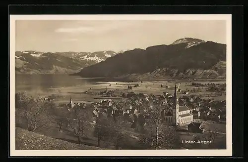 AK Unterägeri, Gesamtansicht mit Bergblick