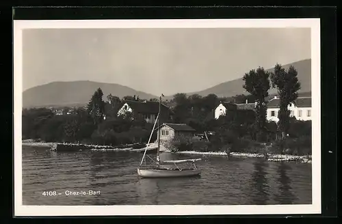 AK Chez-le-Bart, Ortsansicht, Segelboot