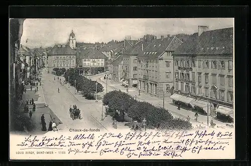 AK Chaux-de-Fonds, Strassenpartie mit Horlogerie L. Rueff & Frére aus der Vogelschau