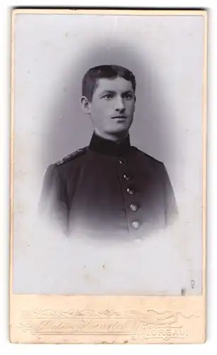 Fotografie Atelier Heinrich, Torgau, Soldat des IR 74 in Uniform
