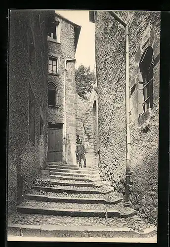 AK Le Puy, La Rue du Clottre