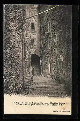 AK Le Puy, la rue du Cloître
