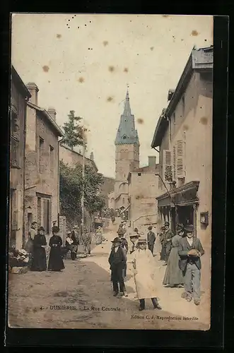 AK Dunières, La Rue Centrale