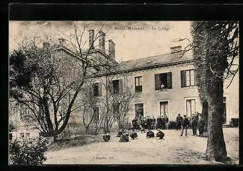 AK Saint-Maixent, Le Collège