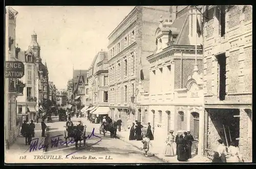 AK Trouville, Nouvelle Rue