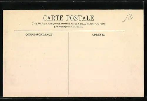 AK Trouville, la Rue Victor-Hugo