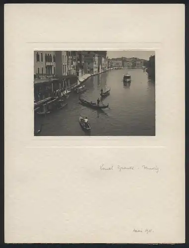 Fotografie unbekannter Fotograf, Ansicht Venedig, Gondeln auf dem Canal Grande 1935