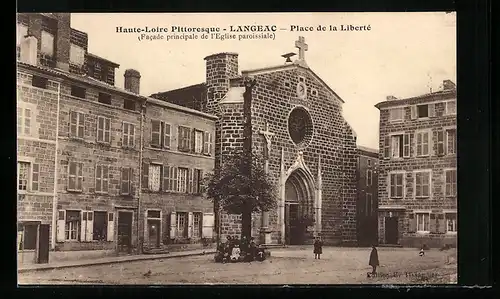 AK Langeac, Place de la Liberté