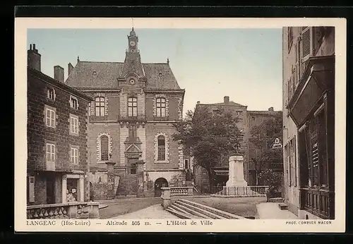 AK Langeac, L`Hôtel de Ville