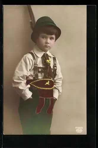 Foto-AK Amag Nr. 61542 /2: Junger Bursche in Tracht mit Jägerhut