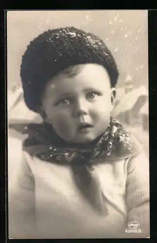 Foto-AK Amag Nr. 63545 /2: Bonne Année, Knabe mit Mütze im Schnee