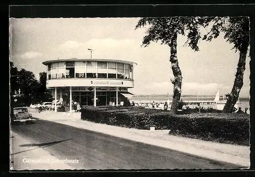 AK Scharbeutz, Ostseebad, Strassenpartie und Cafe mit Geschäften