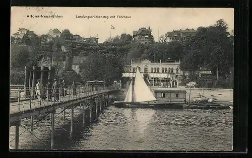 AK Hamburg-Neumühlen, Landungsbrückensteg mit Fährhaus