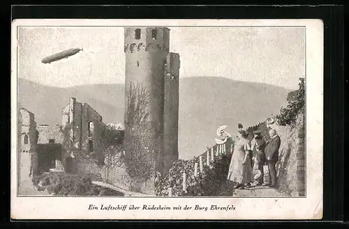 AK Rüdesheim, Ein Luftschiff - Zeppelin über Rüdesheim mit der Burg Ehrenfels
