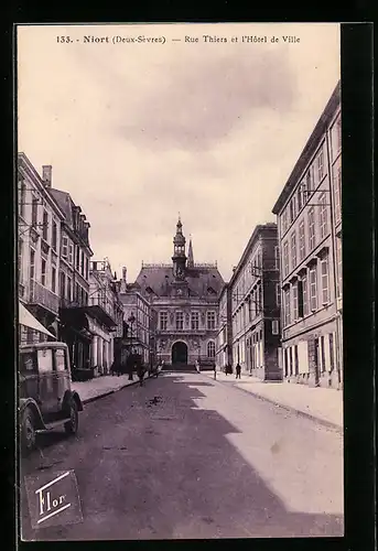 AK Niort, Rue Thiers et l'Hôtel de Ville