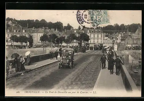 AK Trouville, Le Pont de Deauville un jour de Courses