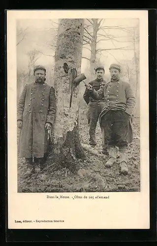 AK Französische Soldaten mit einer deutschen Granate in einem Baum