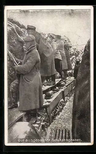 AK Soldaten in Uniform in einem Schützengraben